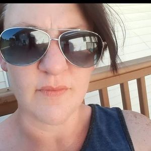 Meet your Posher, Jen